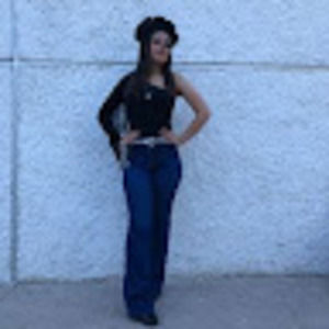 Meet your Posher, Sofia ximena